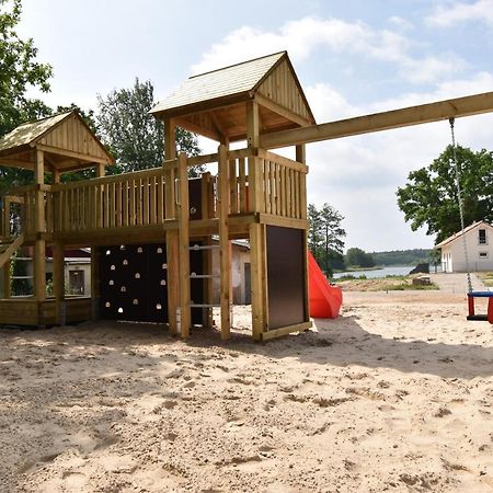 Ferienhaus Fuer Die Ganze Familie - Kamin-Sauna-See Krakow am See Εξωτερικό φωτογραφία