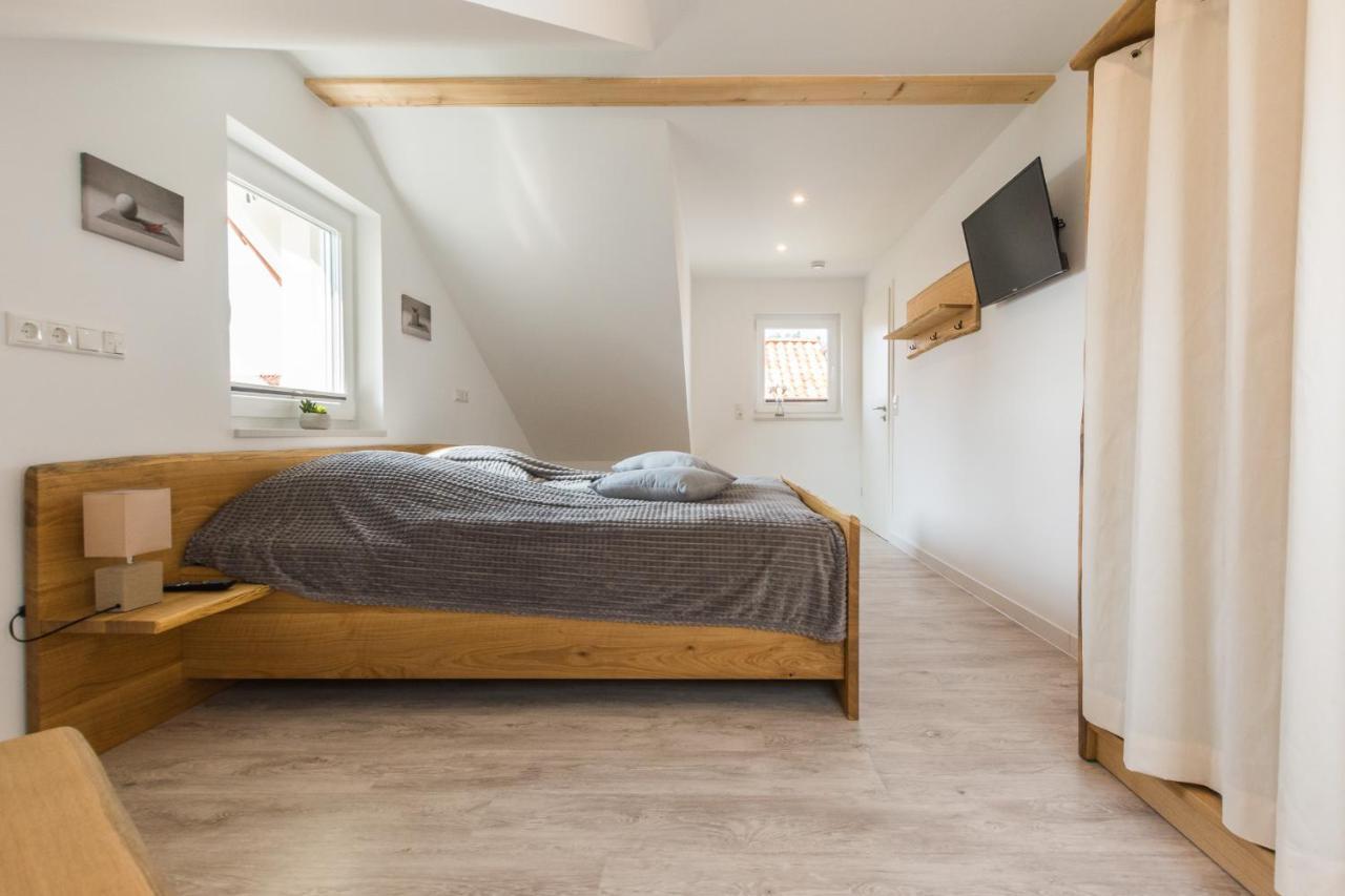 Ferienhaus Fuer Die Ganze Familie - Kamin-Sauna-See Krakow am See Εξωτερικό φωτογραφία