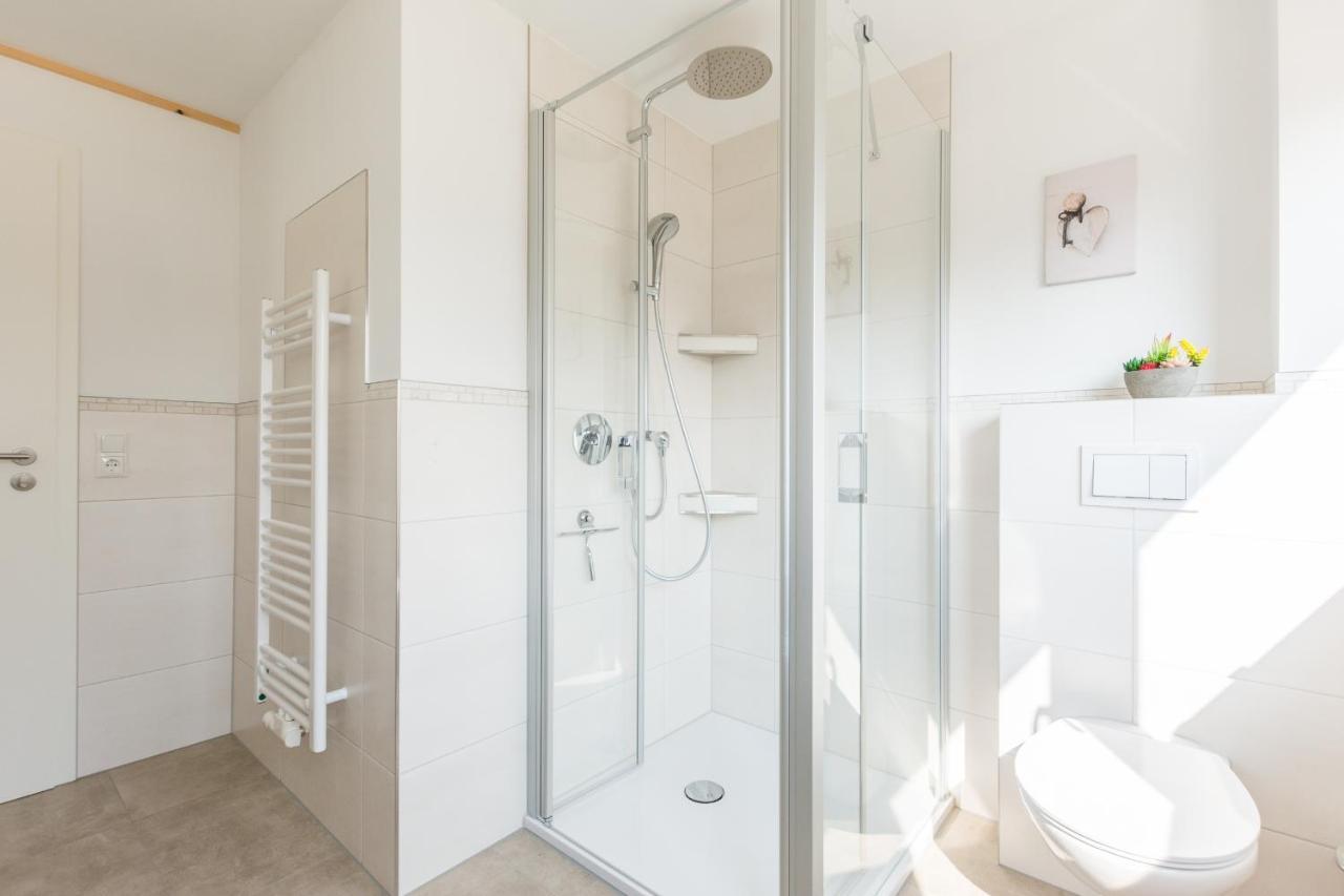 Ferienhaus Fuer Die Ganze Familie - Kamin-Sauna-See Krakow am See Εξωτερικό φωτογραφία